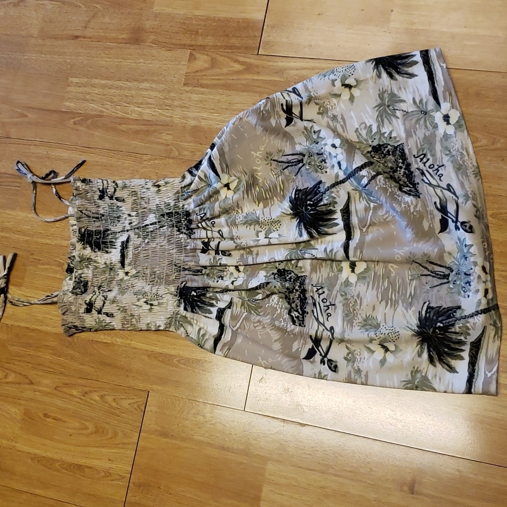 Laurel aloha tropical print smocked sundress sz small